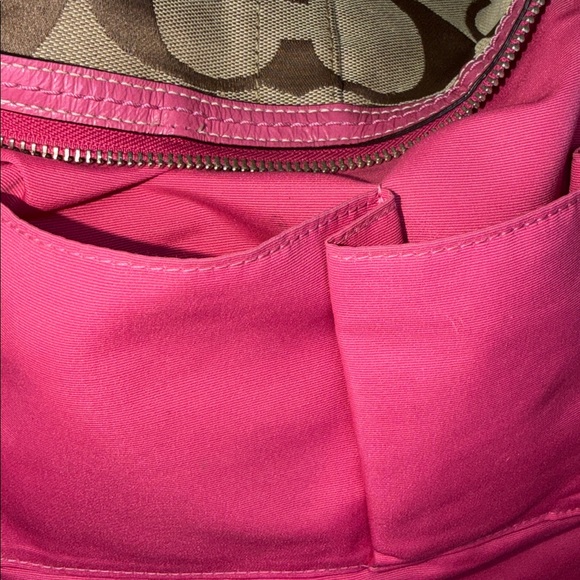 Coach EU C vintage Picard pink striped shoulder/Cross 2 Hang tags clean in/out! - Picture 6 of 11